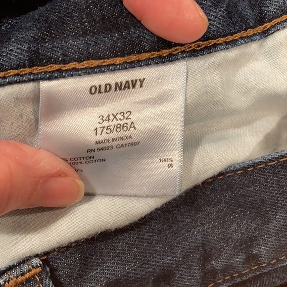 Old Navy Famous Jeans Straight Jeans Size 34x32 - Picture 6 of 7